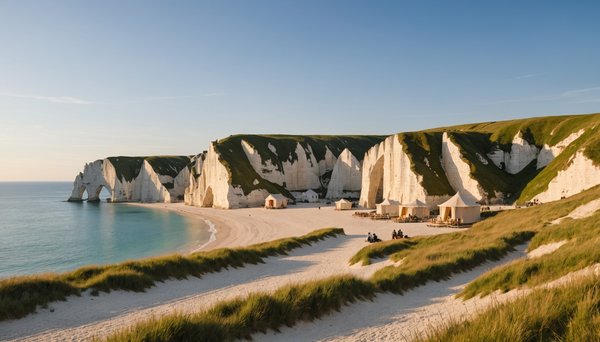 Découvrir la côte d'albâtre depuis Étretat avec le camping valhalla